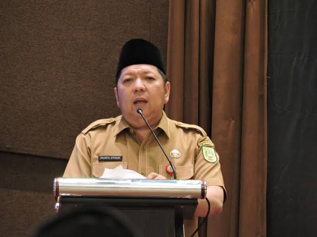 Asisten I Sekretariat Daerah Provinsi Riau, Zulkifli Syukur (foto/int)